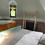 Vakantiehuis 1 *